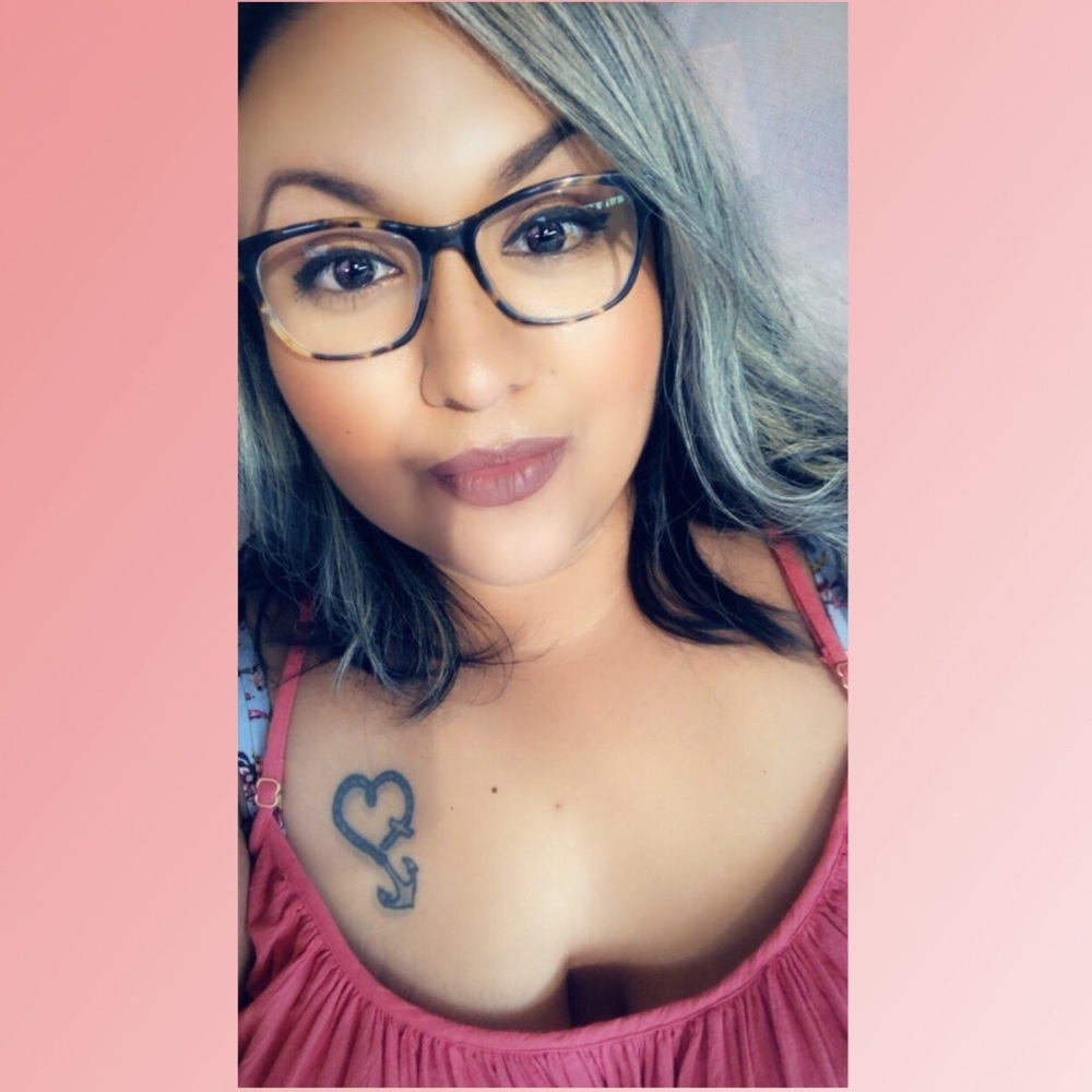 Meet your Posher, Jenn